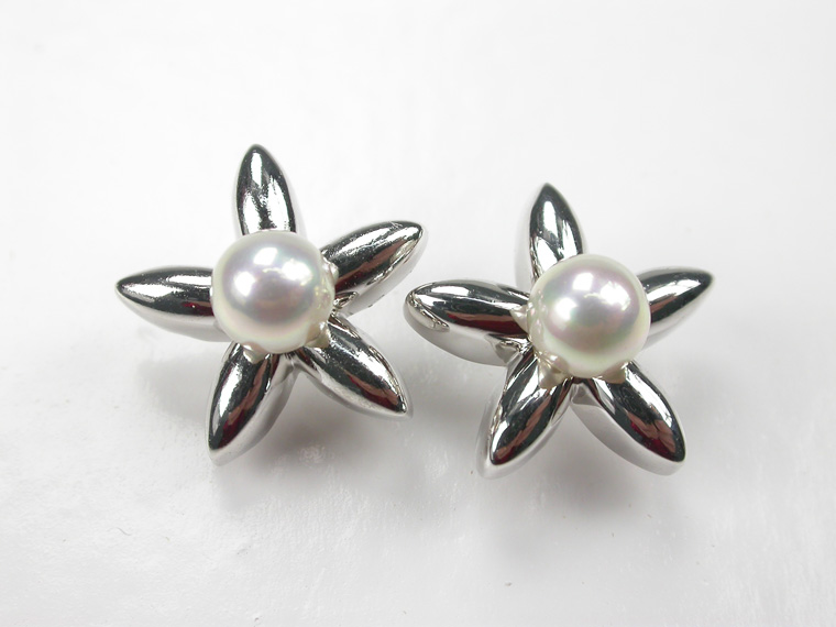 Pearl Earrings